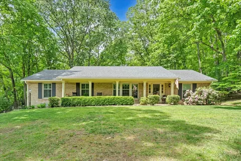 302 Woodland Rd, Covington, VA 24426