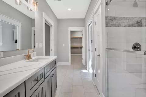 Entry Way - 342 Morgans Mill Dr, Penhook, VA 24137 photo 4 of 6