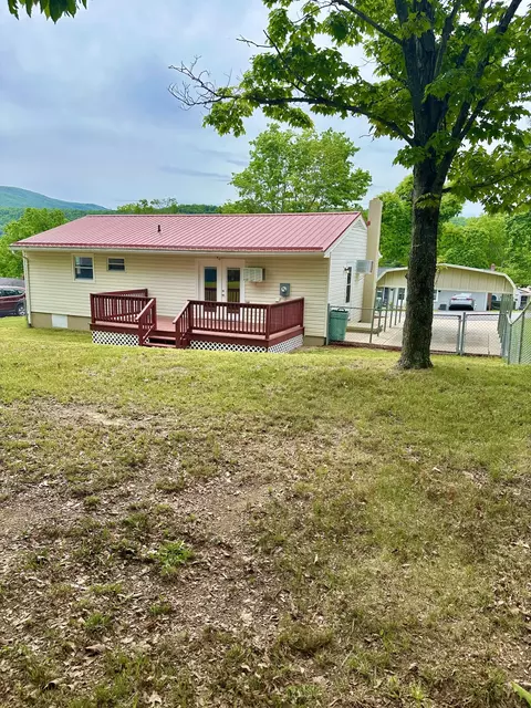 1300 Cherokee Trl, Covington, VA 24426 photo 27