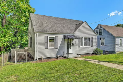 2515 Colonial Ave SW, Roanoke, VA 24015