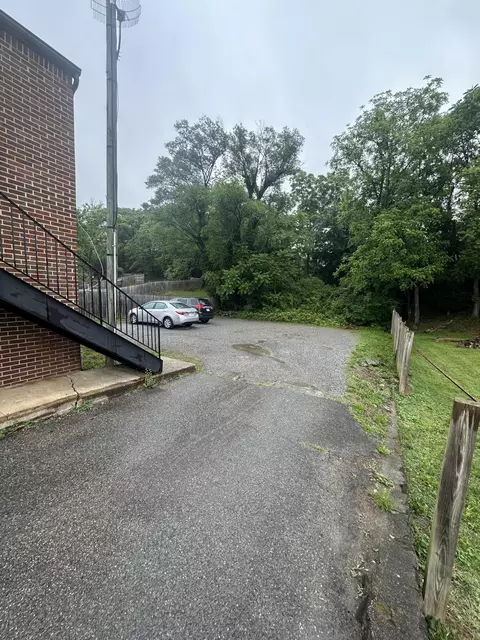 1607 Wayne St NE, Roanoke, VA 24012 photo 4