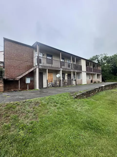 1607 Wayne St NE, Roanoke, VA 24012