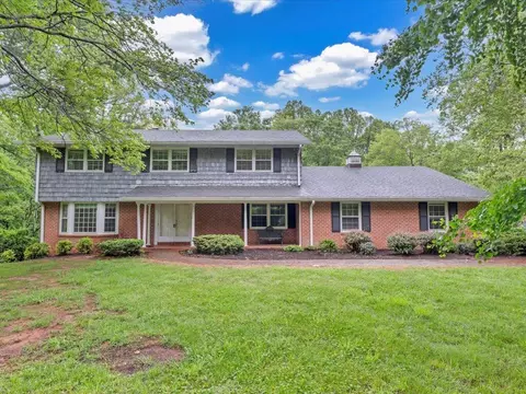 1490 Mount Olivet Rd, Martinsville, VA 24112