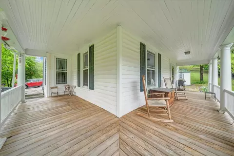 174 Bridge St, Buchanan, VA 24066 photo 22