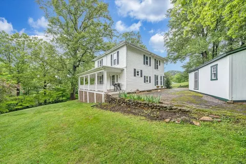 174 Bridge St, Buchanan, VA 24066 photo 26