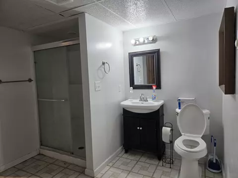 Bath - 100 View Dr, Goodview, VA 24095 photo 6 of 8