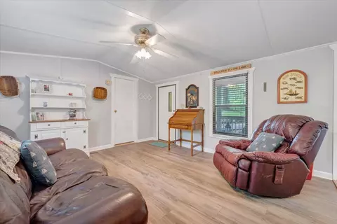 2251 Navigation Pt, Goodview, VA 24095 photo 10
