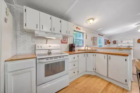 2251 Navigation Pt, Goodview, VA 24095 photo 15