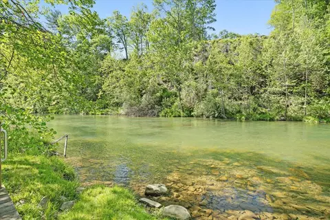 View/Area - 1606 Dunbrack Cir, Covington, VA 24426 photo 8 of 15