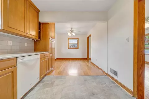137 Frontier Rd NE, Roanoke, VA 24012 photo 18