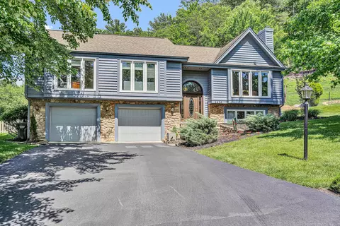 5424 Snow Owl Dr, Roanoke, VA 24018