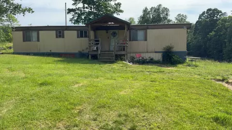 1207 Flint Hill Rd, Moneta, VA 24121