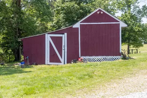 560 Tomahawk Mill Rd, Chatham, VA 24531 photo 34