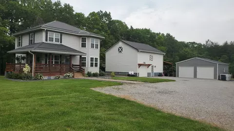 271 Sealtest Ln, Rocky Mount, VA 24151