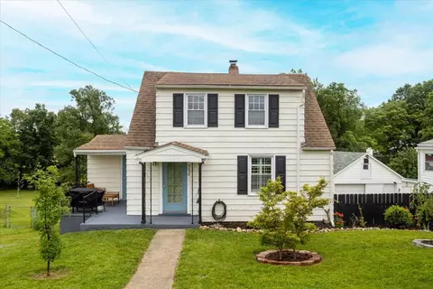 5038 Morwanda St NW, Roanoke, VA 24017