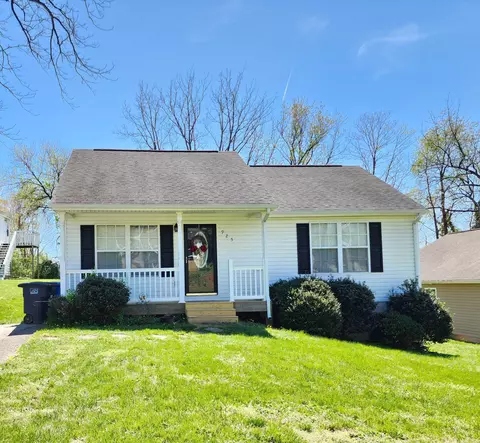 925 Monticello Ave NE, Roanoke, VA 24012