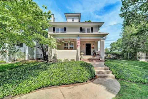 2615 Wycliffe Ave SW, Roanoke, VA 24014
