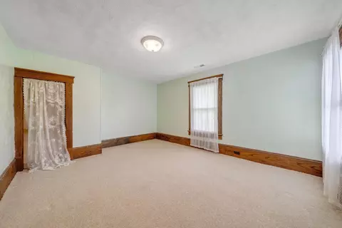 Bedroom - 3759 Mill Iron Rd, Goodview, VA 24095 photo 4 of 5