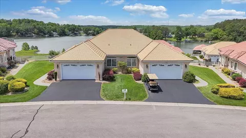 1067 Margarita Ct, Moneta, VA 24121