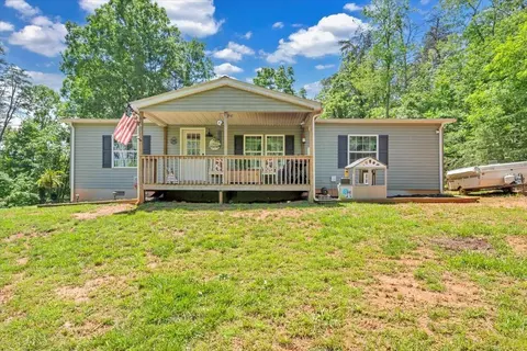 4362 Stewartsville Rd, Moneta, VA 24121