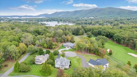 View/Area - 31 Flagstick Ct, Penhook, VA 24137 photo 6 of 21