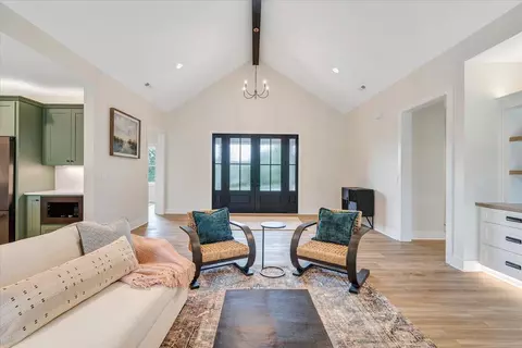 Entry Way - 31 Flagstick Ct, Penhook, VA 24137 photo 3 of 5