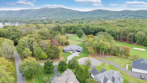 View/Area - 31 Flagstick Ct, Penhook, VA 24137 photo 8 of 21