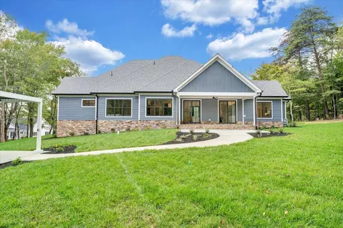 Exterior - 31 Flagstick Ct, Penhook, VA 24137 photo 8 of 37