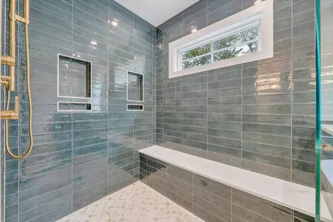 Bath - 31 Flagstick Ct, Penhook, VA 24137 photo 10 of 13