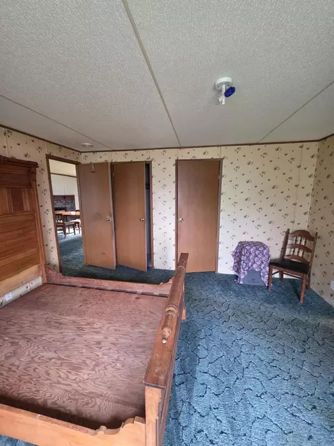700 Walnut Ave, Pulaski, VA 24301 photo 14
