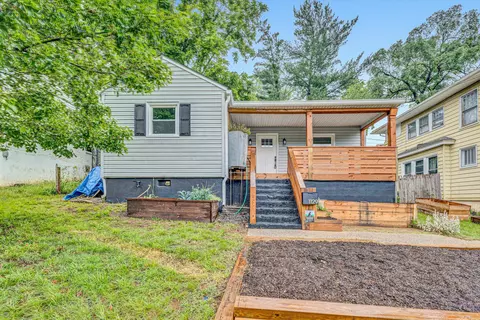 1129 Kerns Ave SW, Roanoke, VA 24015