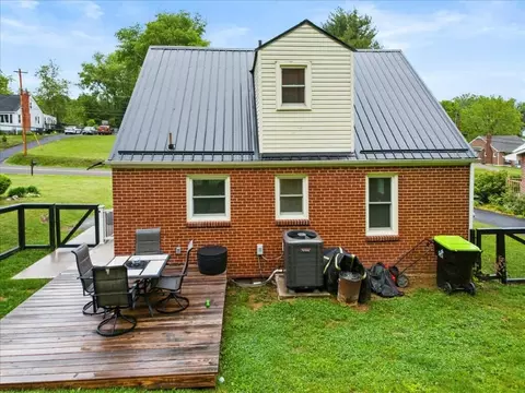 1202 Newbern Rd NE, Pulaski, VA 24301 photo 30