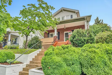 1129 Howbert Ave SW, Roanoke, VA 24015