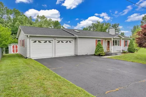 430 Virginian Dr, Christiansburg, VA 24073