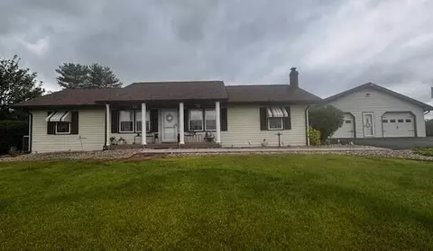 2208 Childress Rd, Christiansburg, VA 24073