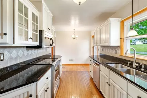 Kitchen - 5496 Stuart St, Dublin, VA 24084 photo 2 of 9