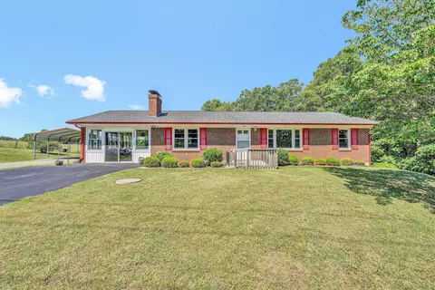 20083 Snow Creek Rd, Penhook, VA 24137