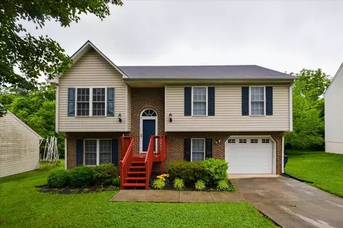 4882 Horseman Dr NE, Roanoke, VA 24019