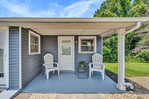 1200 Rock Spring Rd, Goodview, VA 24095 photo 4