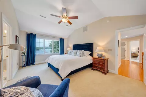 Bedroom - 72 Pine Crest Cir, Moneta, VA 24121 photo 11 of 14