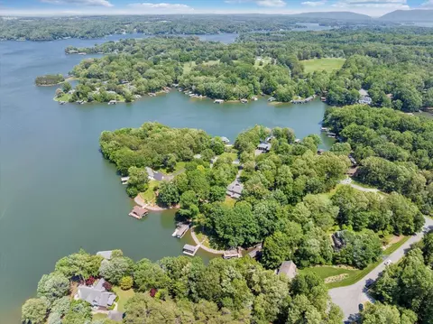View/Area - 72 Pine Crest Cir, Moneta, VA 24121 photo 15 of 18
