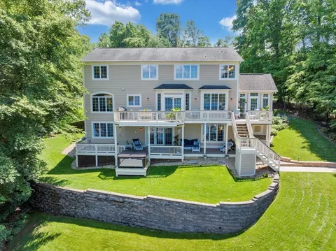 Exterior - 72 Pine Crest Cir, Moneta, VA 24121 photo 2 of 42