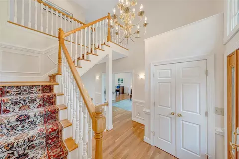 Entry Way - 72 Pine Crest Cir, Moneta, VA 24121 photo 3 of 8