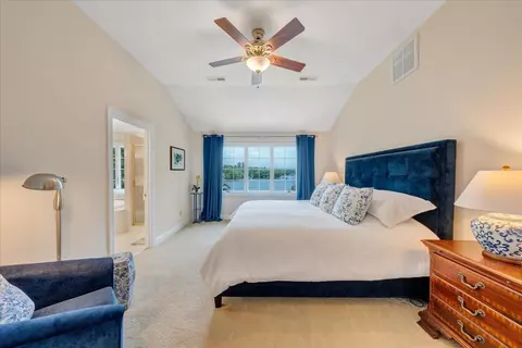 Bedroom - 72 Pine Crest Cir, Moneta, VA 24121 photo 9 of 14