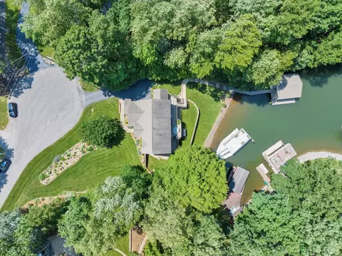 View/Area - 72 Pine Crest Cir, Moneta, VA 24121 photo 12 of 18