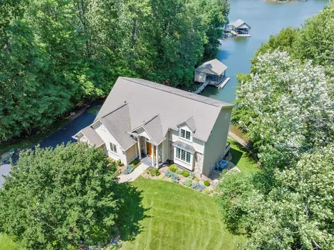 View/Area - 72 Pine Crest Cir, Moneta, VA 24121 photo 10 of 18