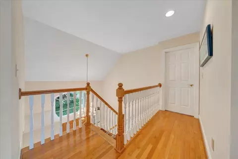 Entry Way - 72 Pine Crest Cir, Moneta, VA 24121 photo 5 of 8