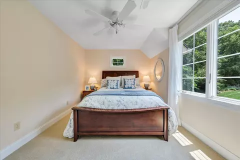 Bedroom - 72 Pine Crest Cir, Moneta, VA 24121 photo 3 of 14