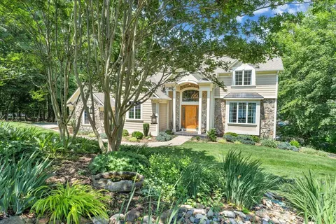 Exterior - 72 Pine Crest Cir, Moneta, VA 24121 photo 33 of 42