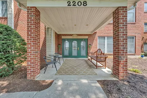 2208 Jefferson St SE #104, Roanoke, VA 24014
